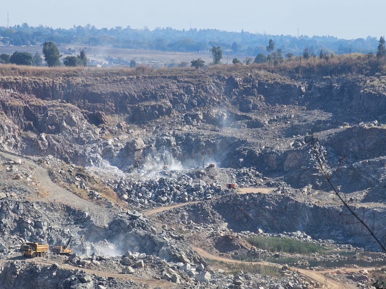 Wood Chucks quarry operation and working benches